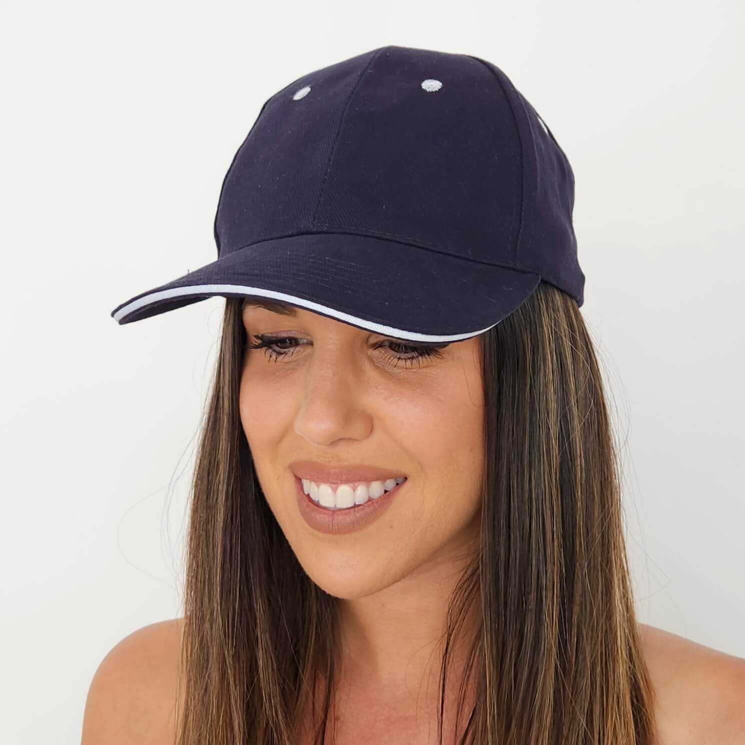 Gorra deportiva azul marino