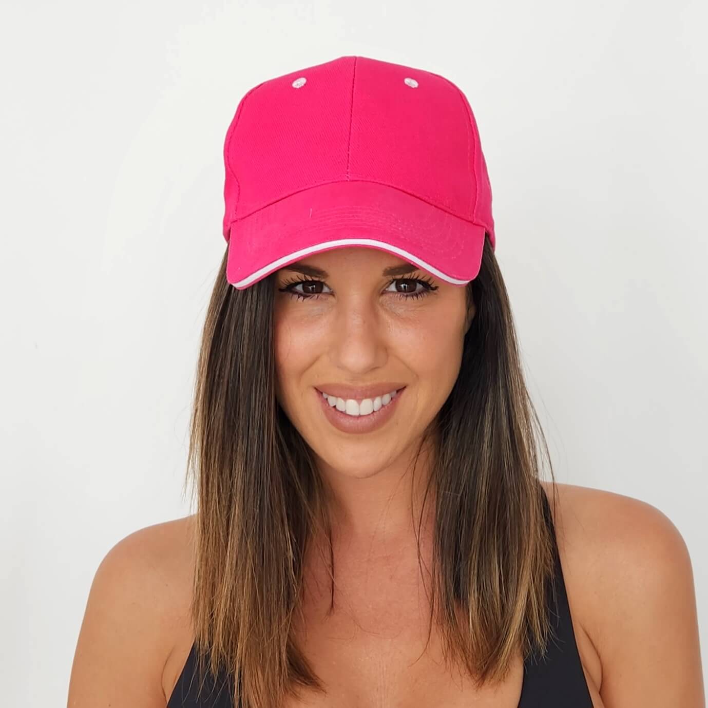 Gorra deportiva fucsia