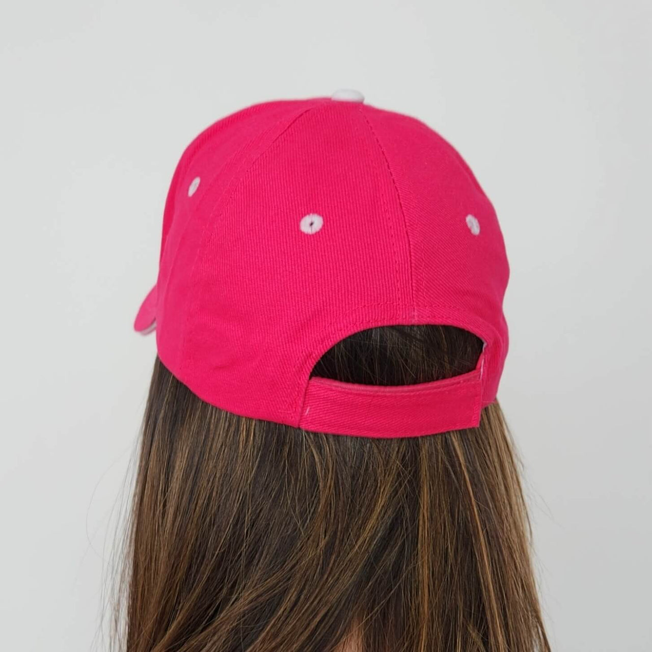 Gorra deportiva fucsia