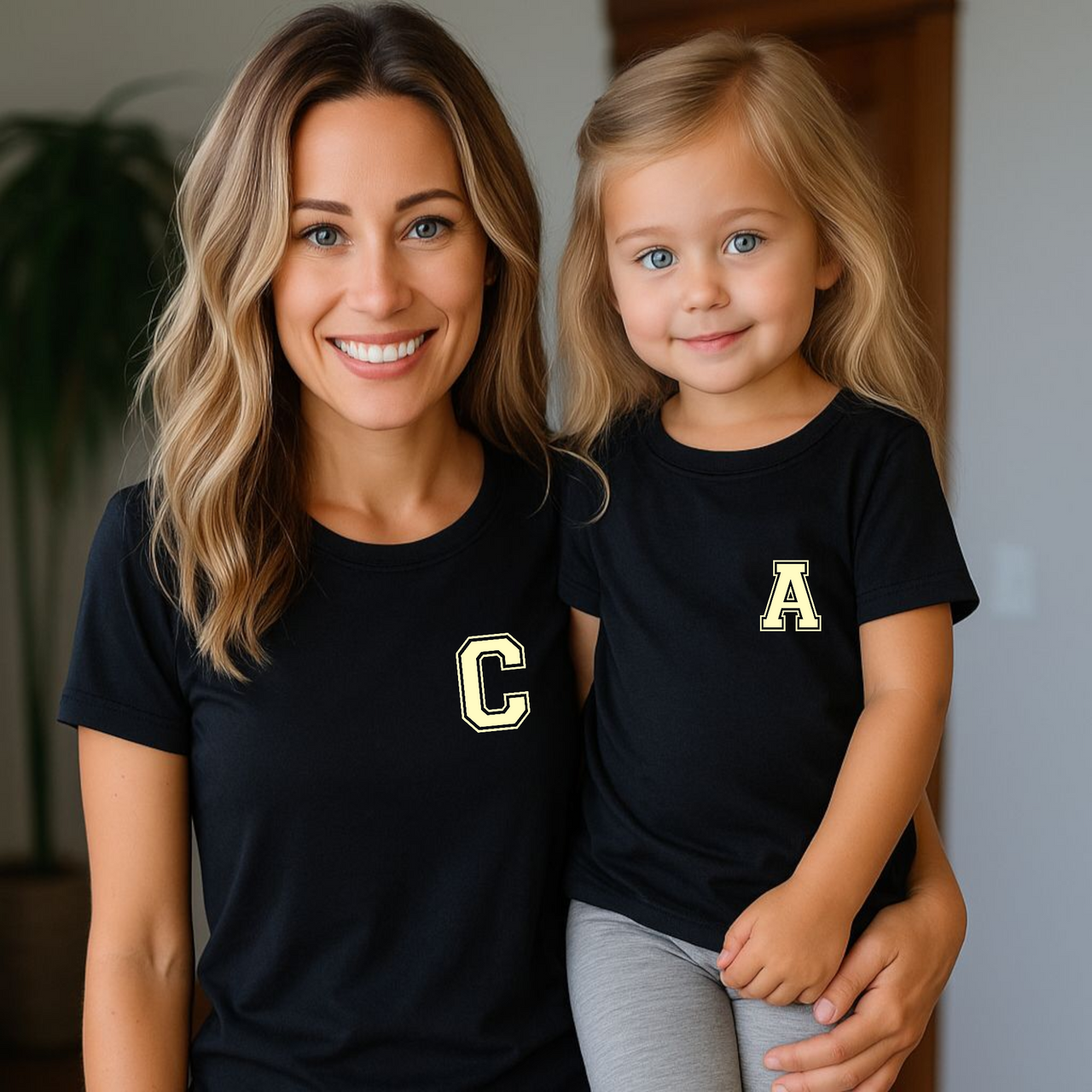 Camiseta Personalizable Inicial Mini Mantequilla