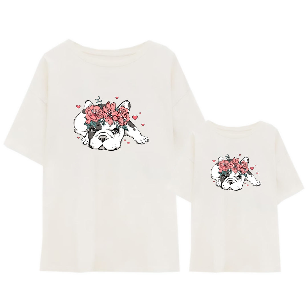 Camiseta Bulldog flores